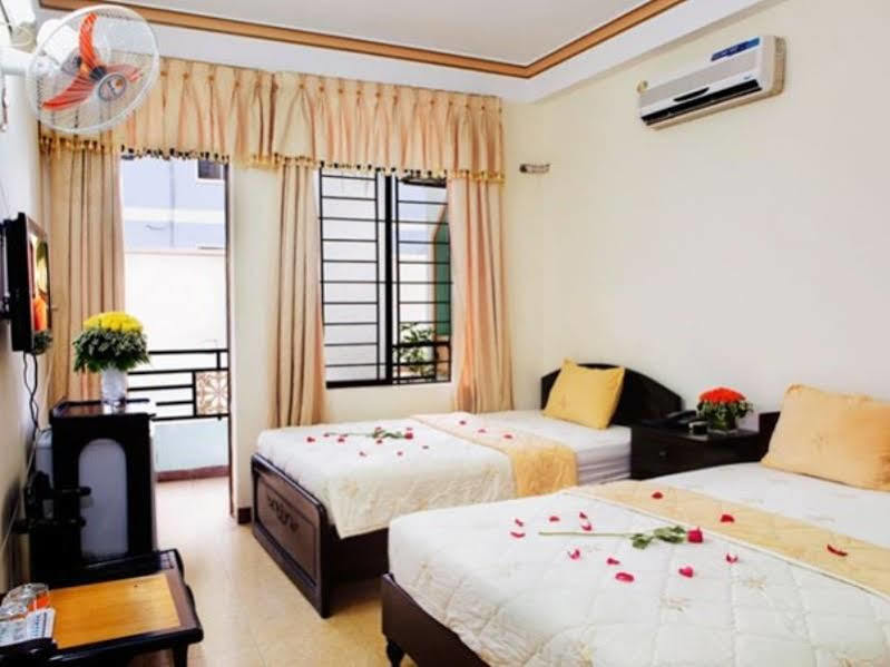 Mai Huy Hotel Nha Trang Exterior photo